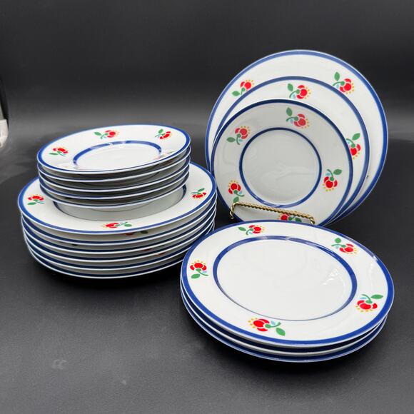 Fitz and Floyd "Fleuri" Salad Plates Set of 4 Vintage 7 5/8 inch - Picture 3 of 8